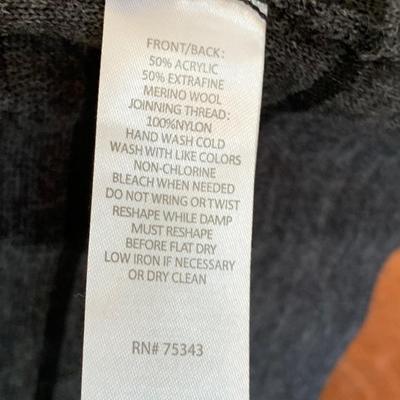 LOT 95 Z: Max Studio Clothing Collection; Cashmere & Modal Turtlenecks, Tank Tops, Long Sleeve Shirts, & Cardigan