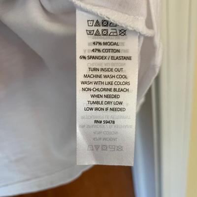 LOT 95 Z: Max Studio Clothing Collection; Cashmere & Modal Turtlenecks, Tank Tops, Long Sleeve Shirts, & Cardigan