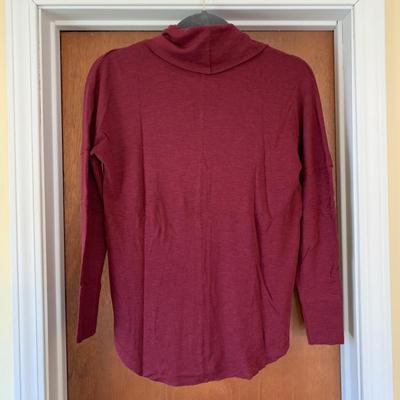 LOT 95 Z: Max Studio Clothing Collection; Cashmere & Modal Turtlenecks, Tank Tops, Long Sleeve Shirts, & Cardigan