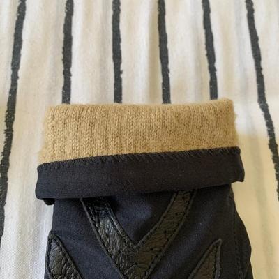 LOT 99 Z: Women's Glove Collection; Lauren by Ralph Lauren & Isotoner