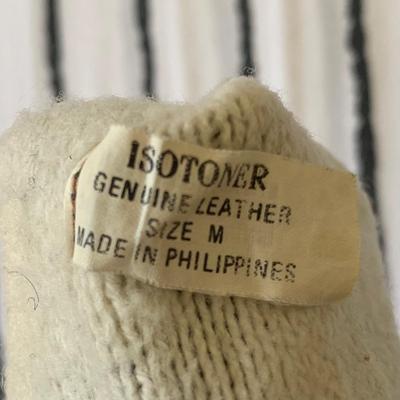 LOT 99 Z: Women's Glove Collection; Lauren by Ralph Lauren & Isotoner