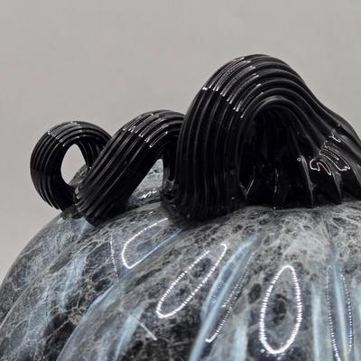 LOT 107K: Rose Colored Pumpkin & Dark Grey with White Veining Pumpkin