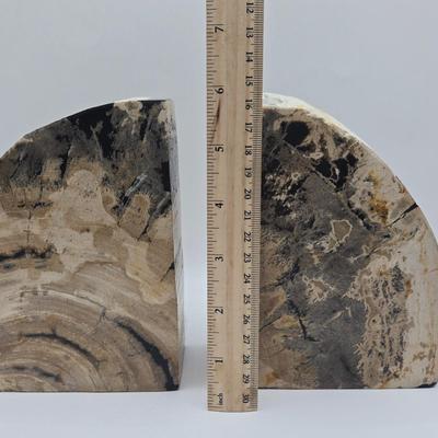 LOT 118K: Two Sets of Stone Bookends