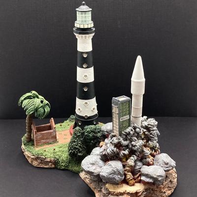 LOT 121K: Harbour Lights Lighthouses - Cape Canaveral Florida #163 and St. Augustine Florida #138