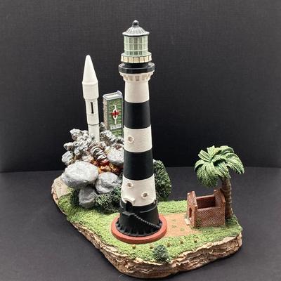 LOT 121K: Harbour Lights Lighthouses - Cape Canaveral Florida #163 and St. Augustine Florida #138