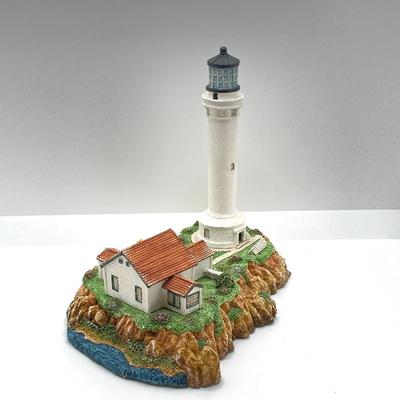 LOT 125K: Collection of Harbour Lights Lighthouses - Point Arena California #156, Burrows Island Washington #108 and Ponce De Leon...