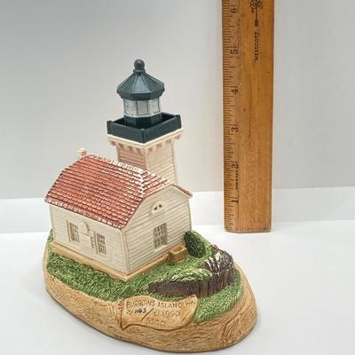 LOT 125K: Collection of Harbour Lights Lighthouses - Point Arena California #156, Burrows Island Washington #108 and Ponce De Leon...