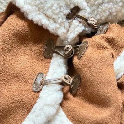 LOT 130L: Tonner Tyler Wentworth Collection 16" Articulated Fashion Doll w/ Fifth Anniversary Album, NIP Coat & More