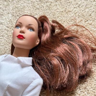 LOT 130L: Tonner Tyler Wentworth Collection 16" Articulated Fashion Doll w/ Fifth Anniversary Album, NIP Coat & More