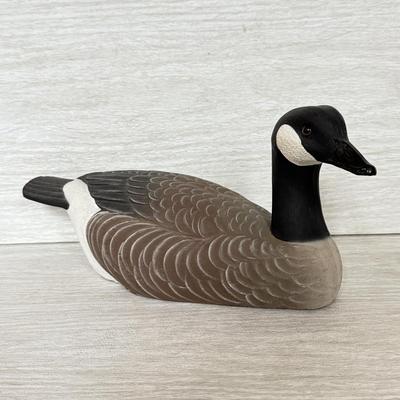 LOT 133K: 1991 Signed American Wildlife Collection Canada Goose Decory by B. Campbell