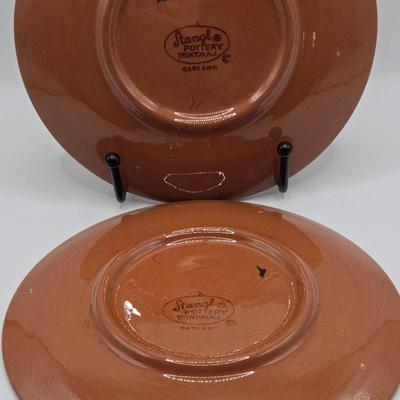 LOT 136K: Stangl Pottery Garland Plate, Gravy Boat, Covered Bowl, and 2 Small Plates