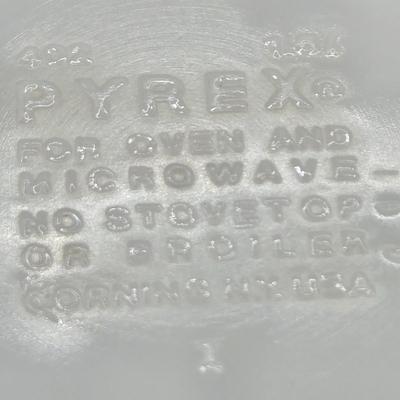 LOT 142K: Set of Shades of Blue Nesting Pyrex Mixing Bowls and Colonial Mist Pyrex Bowls