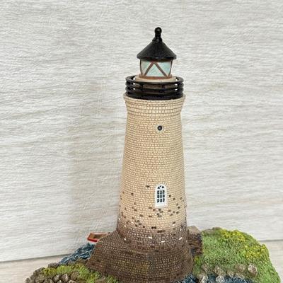 LOT 147K: Harbor Lights Society Exclusive Lighthouses: Cold Spring Harbor New York #533, Southwest Reef Louisiana #530 & Cockspur...