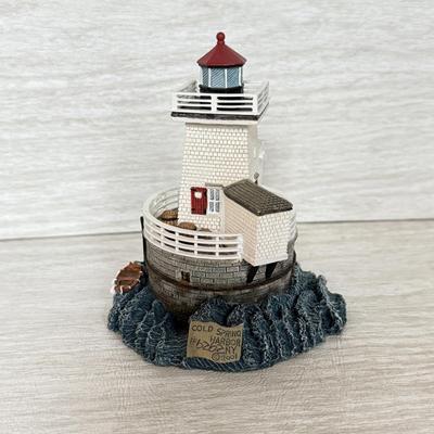 LOT 147K: Harbor Lights Society Exclusive Lighthouses: Cold Spring Harbor New York #533, Southwest Reef Louisiana #530 & Cockspur...