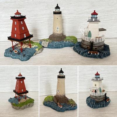 LOT 147K: Harbor Lights Society Exclusive Lighthouses: Cold Spring Harbor New York #533, Southwest Reef Louisiana #530 & Cockspur...