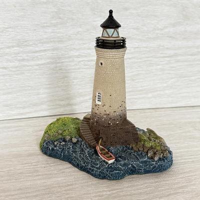 LOT 147K: Harbor Lights Society Exclusive Lighthouses: Cold Spring Harbor New York #533, Southwest Reef Louisiana #530 & Cockspur...