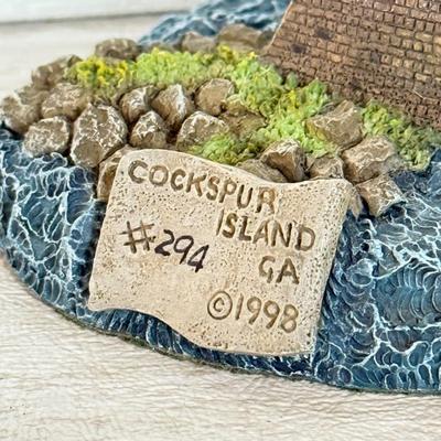 LOT 147K: Harbor Lights Society Exclusive Lighthouses: Cold Spring Harbor New York #533, Southwest Reef Louisiana #530 & Cockspur...