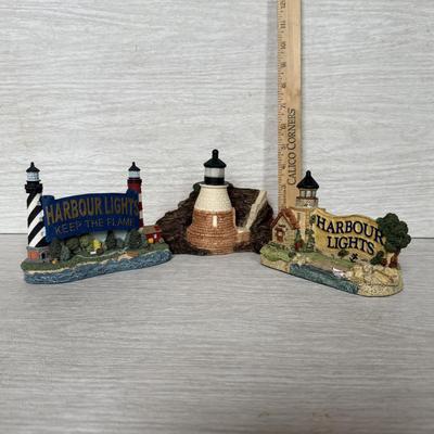LOT 148K: Harbor Lights Lighthouses: Signed B Younger Castle Hill Rhode Island #116, 2000 Special Event Exclusive Beckoning Beacons HL630...