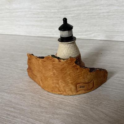 LOT 148K: Harbor Lights Lighthouses: Signed B Younger Castle Hill Rhode Island #116, 2000 Special Event Exclusive Beckoning Beacons HL630...