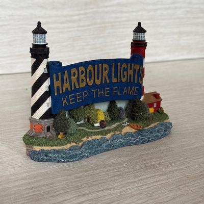 LOT 148K: Harbor Lights Lighthouses: Signed B Younger Castle Hill Rhode Island #116, 2000 Special Event Exclusive Beckoning Beacons HL630...