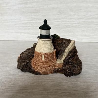 LOT 148K: Harbor Lights Lighthouses: Signed B Younger Castle Hill Rhode Island #116, 2000 Special Event Exclusive Beckoning Beacons HL630...