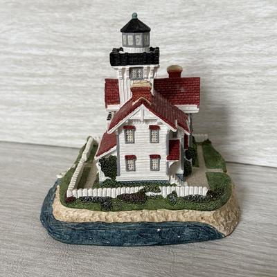 LOT 149K: Harbor Lights Lighthouses: Society Exclusive Point Fermin California #501 & Sand Island Wisconsin #112