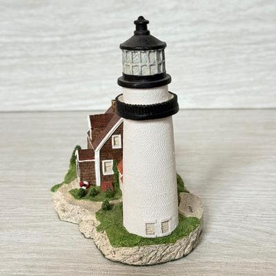 LOT 150K: Harbor Lights Lighthouses: Nauset Beach Massachusetts #126, Cape Neddick Maine #141 & Highland Light Massachusetts #161