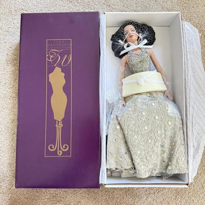 LOT 152L: "As Time Goes By" Tonner Tyler Wentworth Collection 16" Articulated Fashion Doll in Box