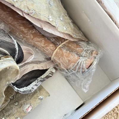 LOT 152L: "As Time Goes By" Tonner Tyler Wentworth Collection 16" Articulated Fashion Doll in Box