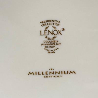 LOT 156K: Lenox Presidential Collection Columbia Plates: Millennium Edition & Blue Design