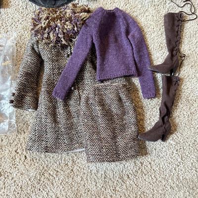 LOT 160L: Clothing Collection for 16" Fashion Dolls