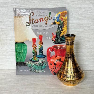 LOT 162K: Vintage Stangl Hand Painted Black Gold Vase 4090 w/ Stangl Collector's Encyclopedia of Vases, Lamps, and Birds