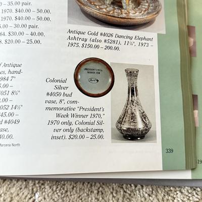 LOT 162K: Vintage Stangl Hand Painted Black Gold Vase 4090 w/ Stangl Collector's Encyclopedia of Vases, Lamps, and Birds