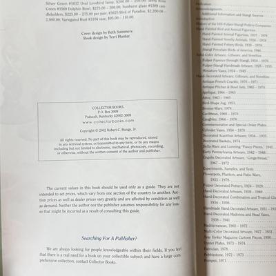 LOT 162K: Vintage Stangl Hand Painted Black Gold Vase 4090 w/ Stangl Collector's Encyclopedia of Vases, Lamps, and Birds