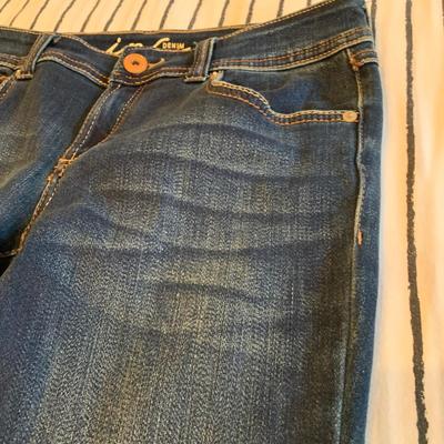 LOT 170 Z: Clothing Collection; Inc Denim Jeans, Cynthia Rowley, St. Tropez, & More