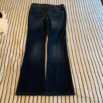 LOT 170 Z: Clothing Collection; Inc Denim Jeans, Cynthia Rowley, St. Tropez, & More