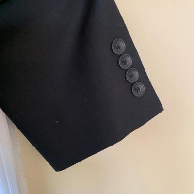 LOT 178 Z: Suit Jacket Collection; Stafford, Nautica, Billy London, & Haggar (Jacket & Pants)