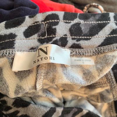 LOT 179 Z: Tote of Women's Clothes; Lauren by Ralph Lauren, Nautica, Tahari, & More!