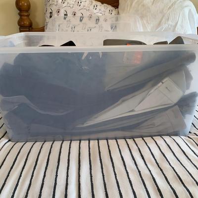 LOT 180 Z: Tote of Men's Pants & Suspenders; Dockers, Haggar, Towncraft, & More!