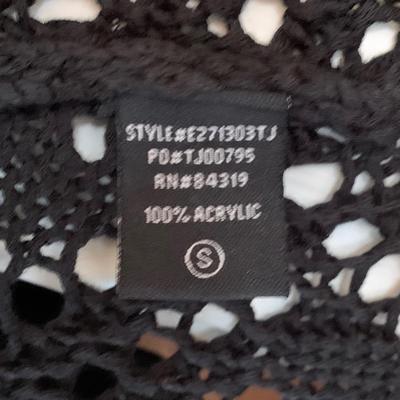 LOT 242 Z: Cardigan Collection; Artelier, Marled, Tahari, & More