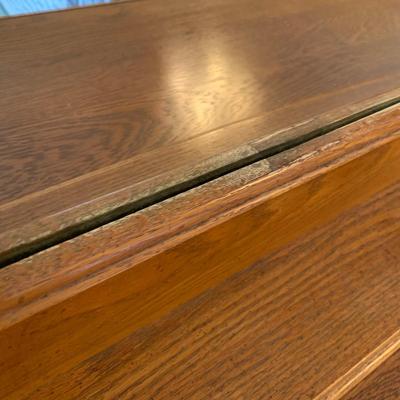 LOT 246 Z: 8 Drawer Vanity Dresser w/ Mirror & Wheat Accents