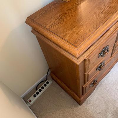 LOT 246 Z: 8 Drawer Vanity Dresser w/ Mirror & Wheat Accents