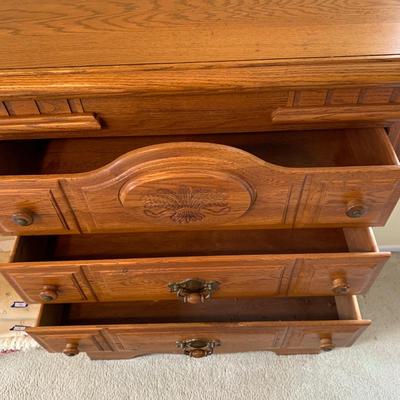 LOT 247 Z: 5 Drawer Chest Of Drawers w/ Wheat Accent