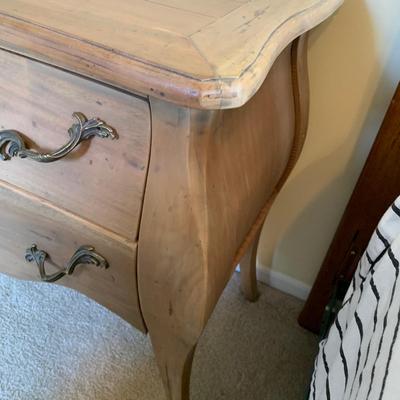 LOT 248 Z: 2 Drawer Raw Wood Side Table w/ Glass Lamp