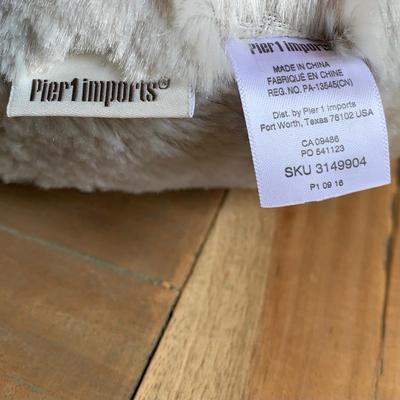 LOT 250 Z: Stuffed Animal Collection