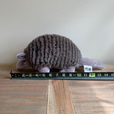 LOT 250 Z: Stuffed Animal Collection