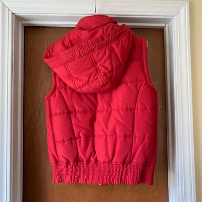 LOT 251 Z: Calvin Klein Performance Puffer Vest & Juicy Couture Coat