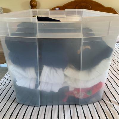 LOT 255 Z: Tote of Women's Clothing; Cable & Gauge, Lauren by Ralph Lauren, Michael Kors, & More!