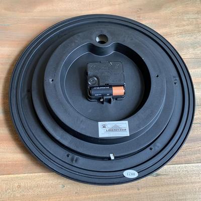 LOT 256 X: Wall Clock Collection