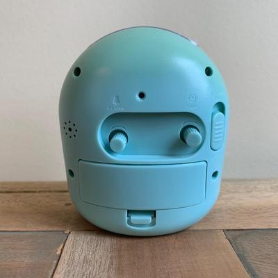 LOT 257 Z: Vintage Desk Clock Collection